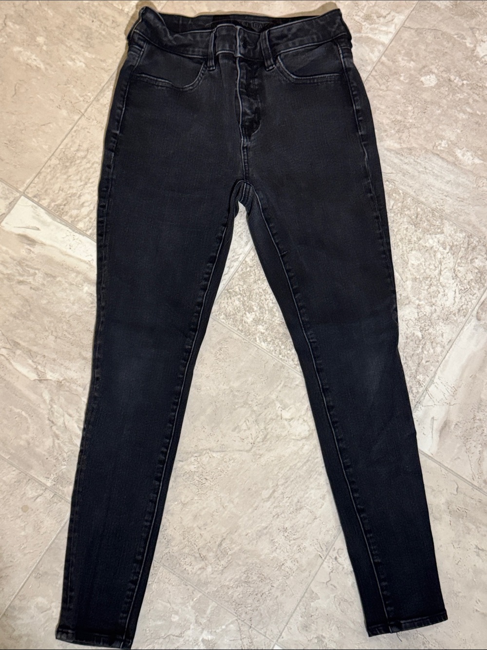 American Eagle Outfitters Black High-Rise Skinny Jeggings